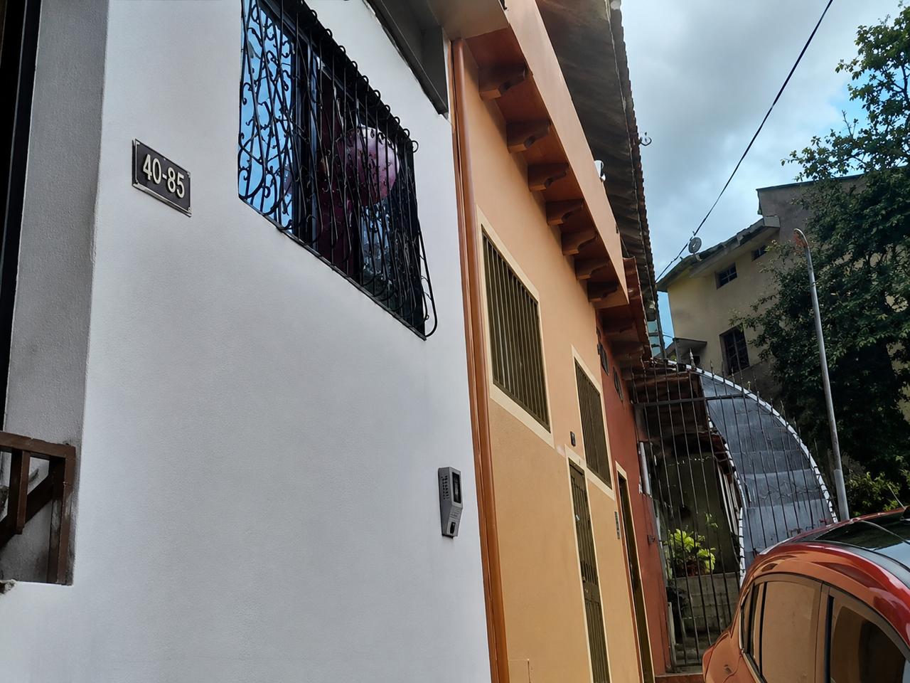 Foto 2 de CASA018